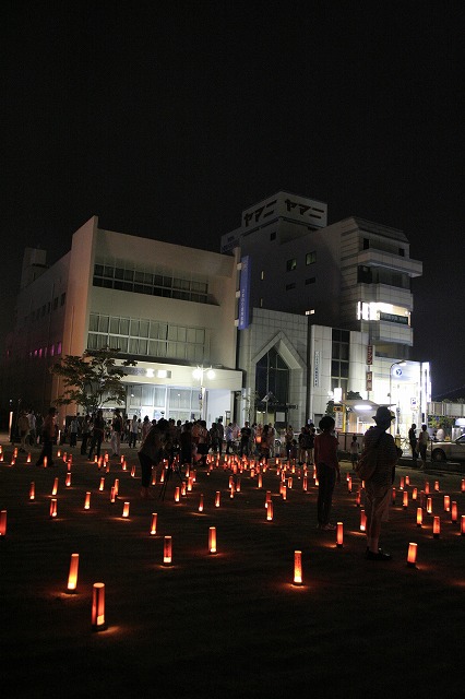 平駅前灯火.jpg